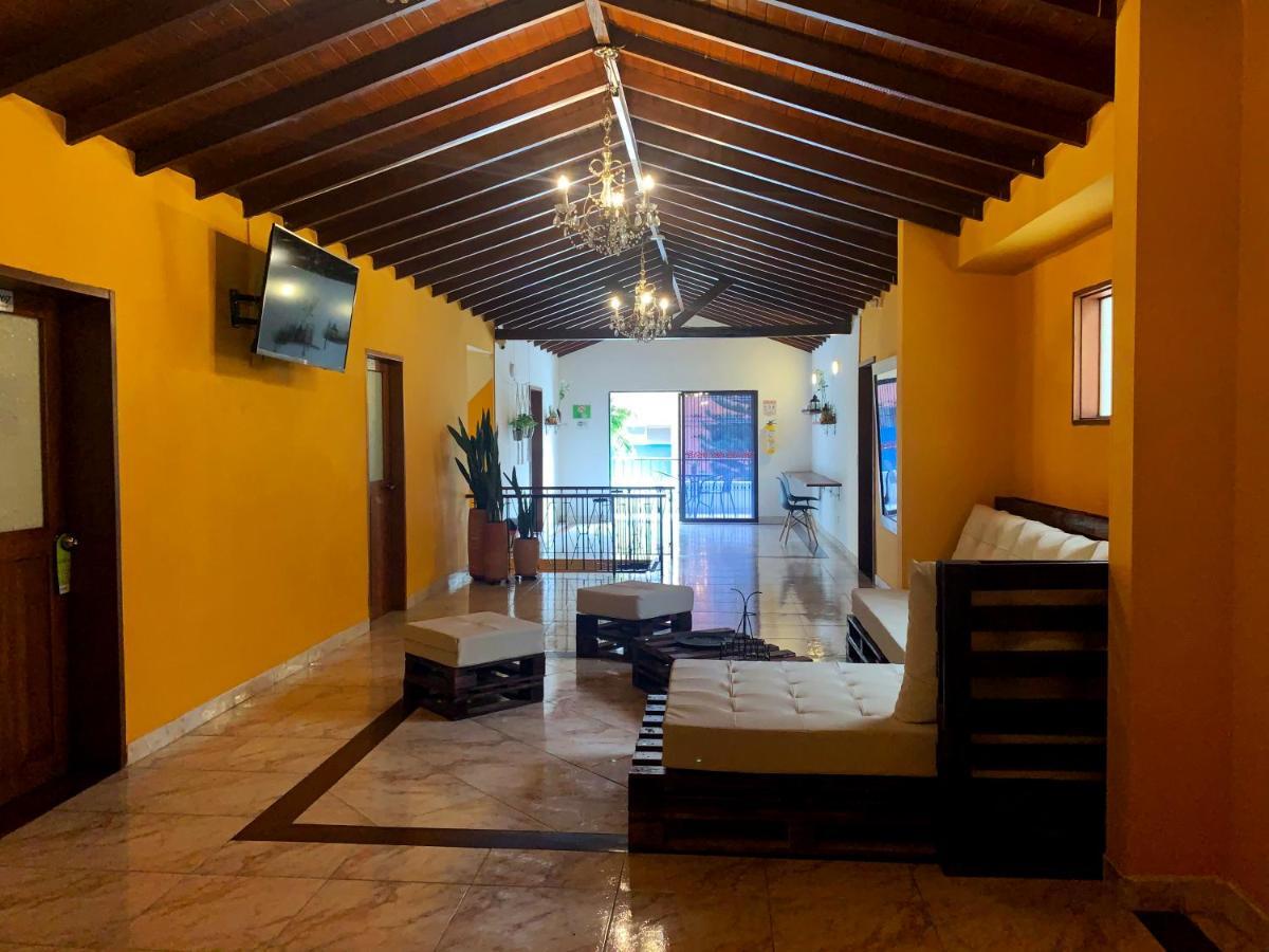 Hotel Porton Colonial Medellín Exterior foto